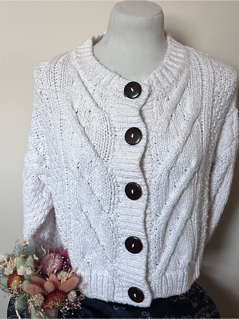 FREE PEOPLE Chunky Cable-Knit Cardigan Sweater (M) EUC - Picture 2 of 13